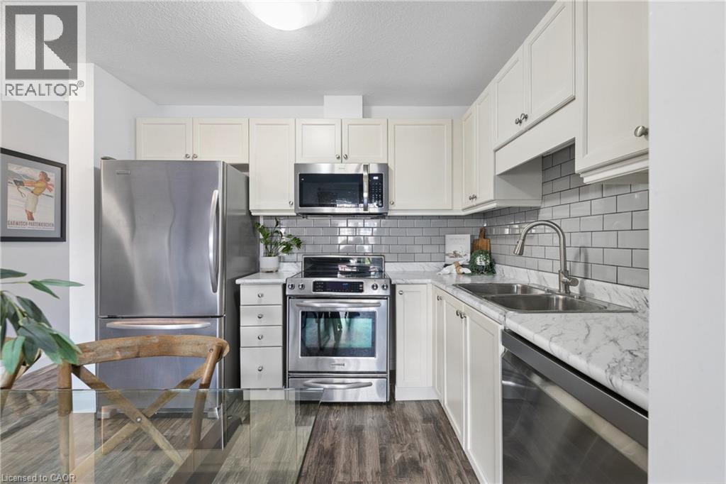 42 Renfrew Street, Kitchener, Ontario  N2R 0G5 - Photo 6 - 40872319