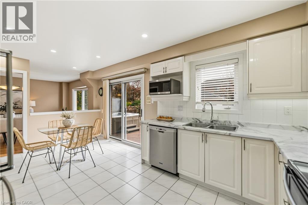 40 Brookhurst Crescent, Waterdown, Ontario  L8B 0M5 - Photo 11 - 40874470