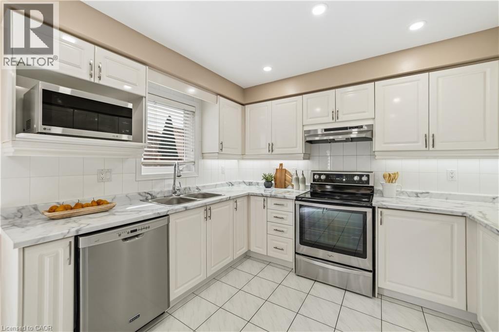40 Brookhurst Crescent, Waterdown, Ontario  L8B 0M5 - Photo 10 - 40874470