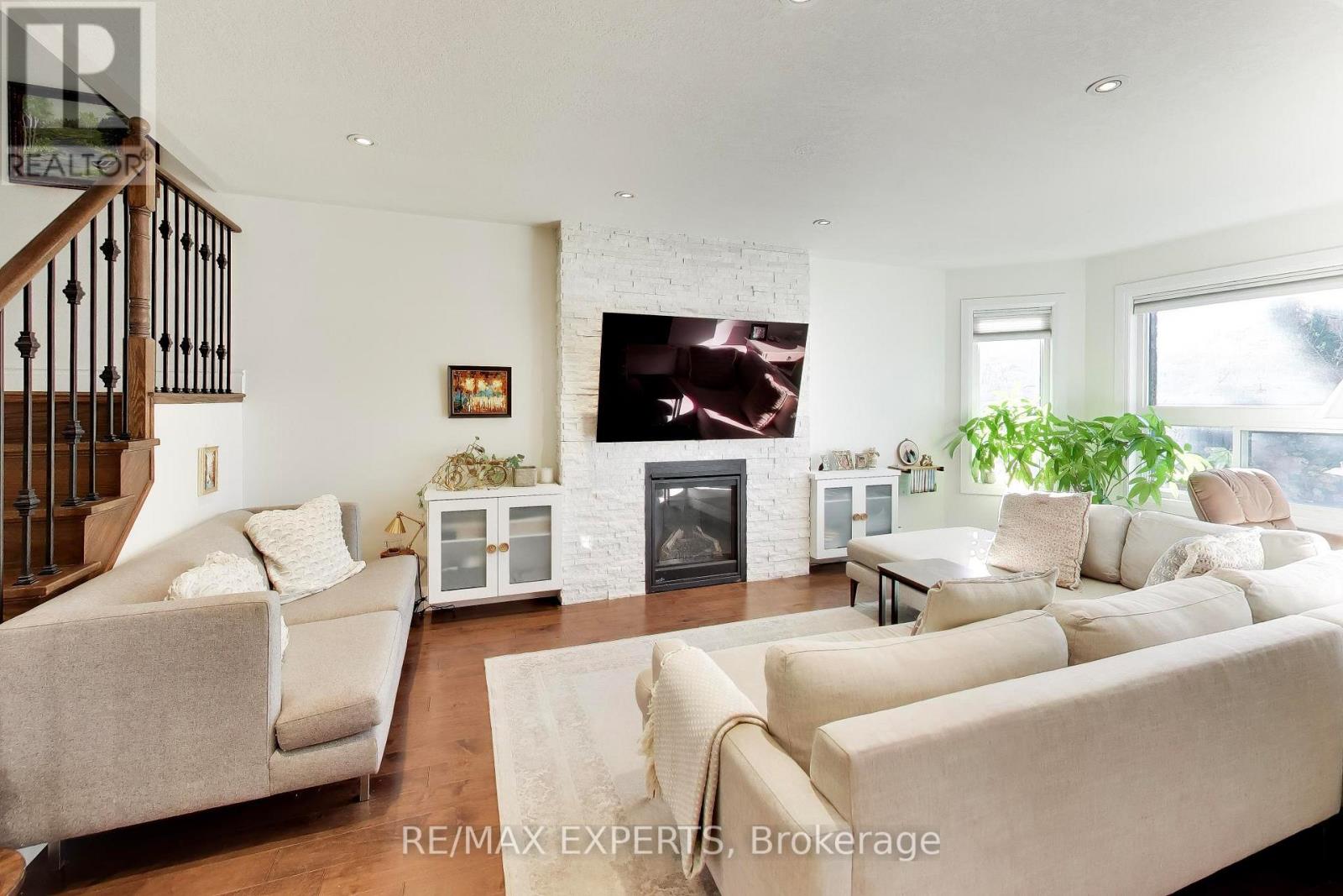 123 Daiseyfield Avenue, Clarington, Ontario  L1E 0H2 - Photo 7 - E14129294