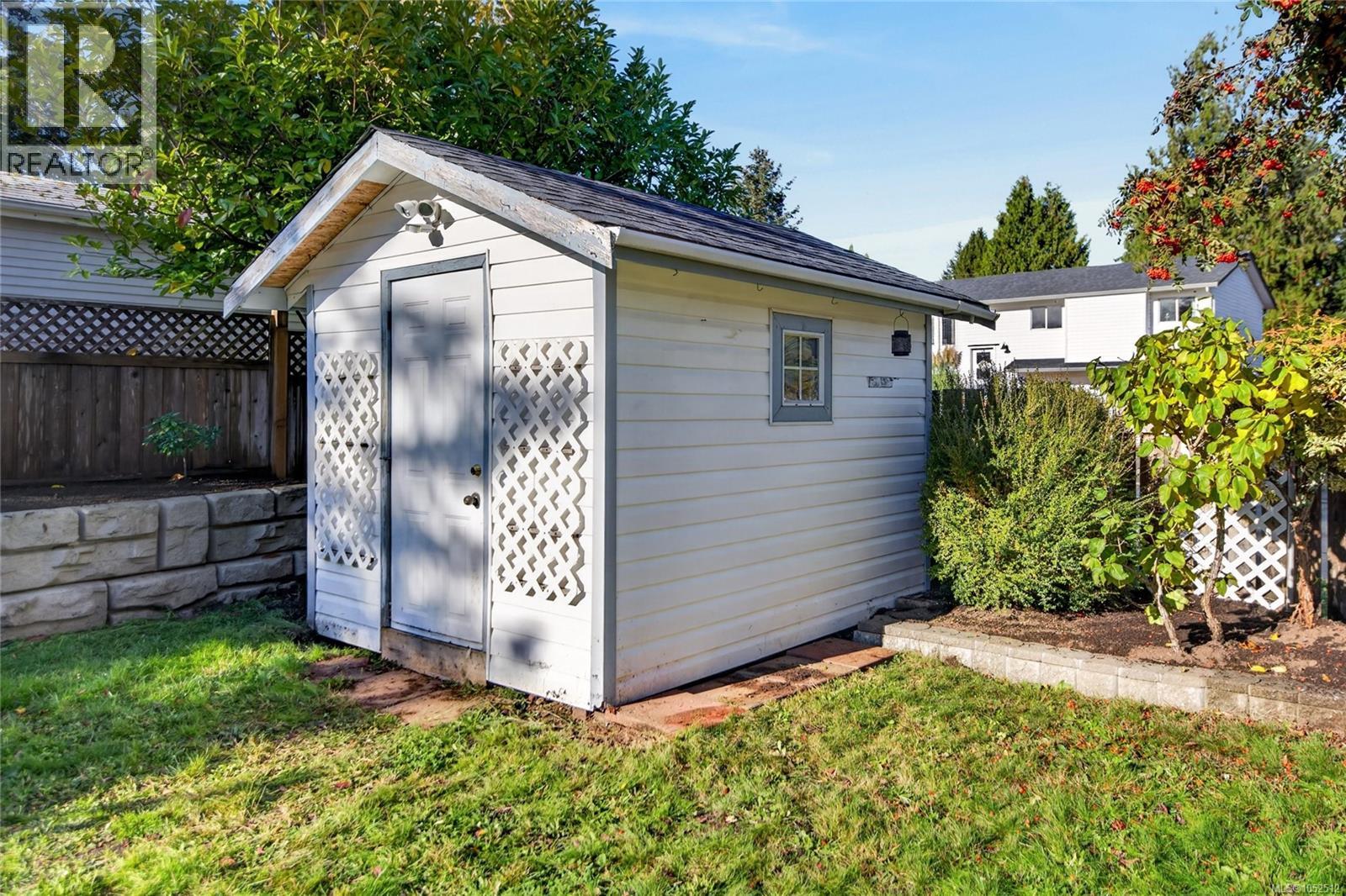 1001 McBride Pl