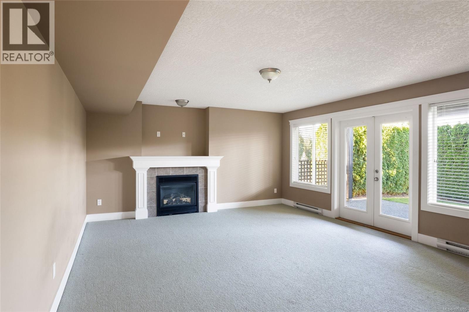 590 Cottyn Way