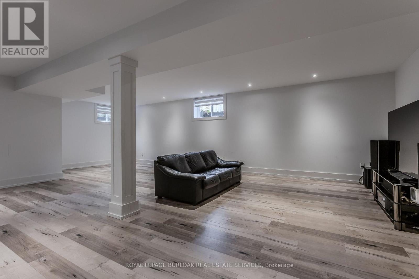 463 Indian Road, Burlington, Ontario  L7T 3T3 - Photo 28 - W14129302
