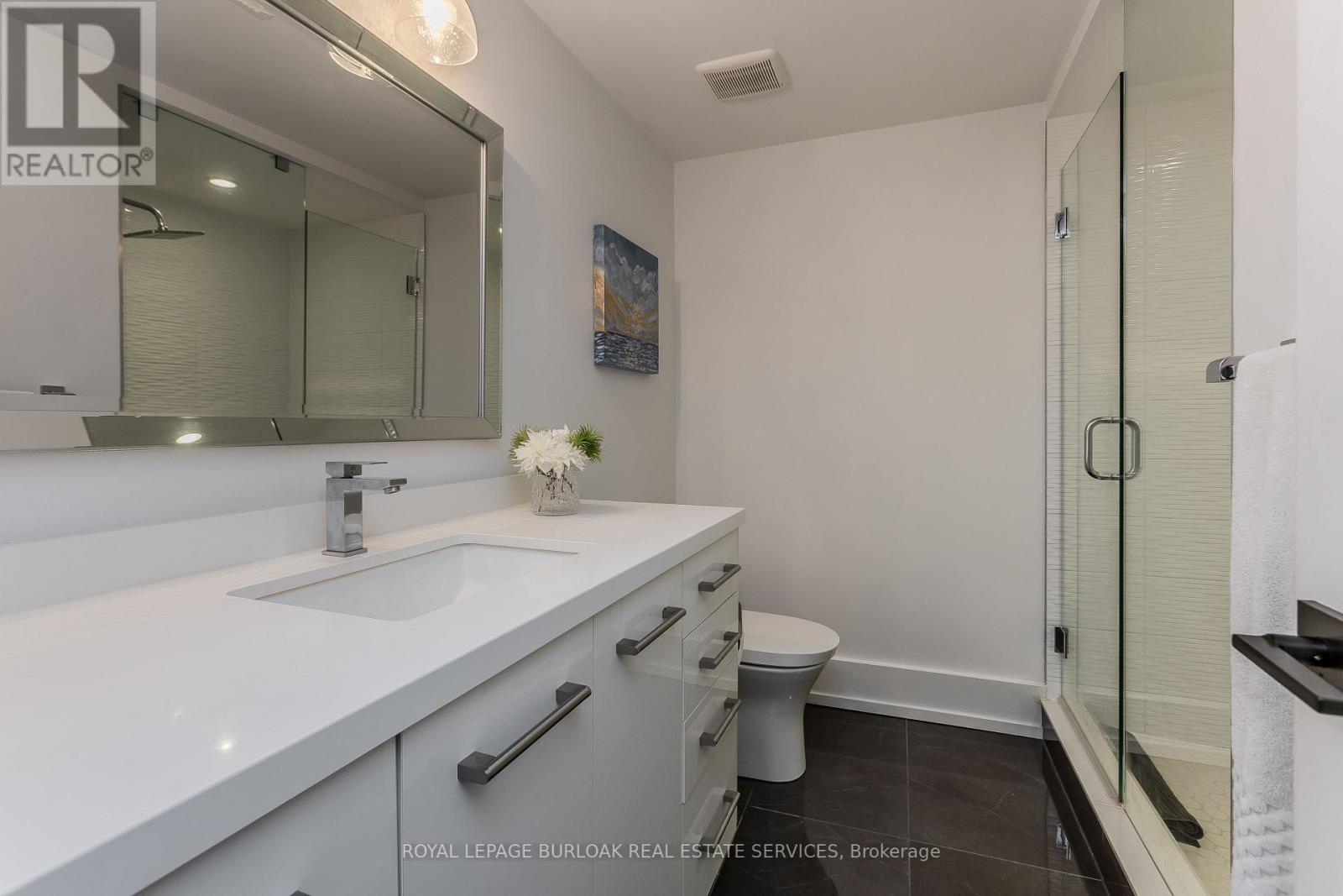 463 Indian Road, Burlington, Ontario  L7T 3T3 - Photo 32 - W14129302
