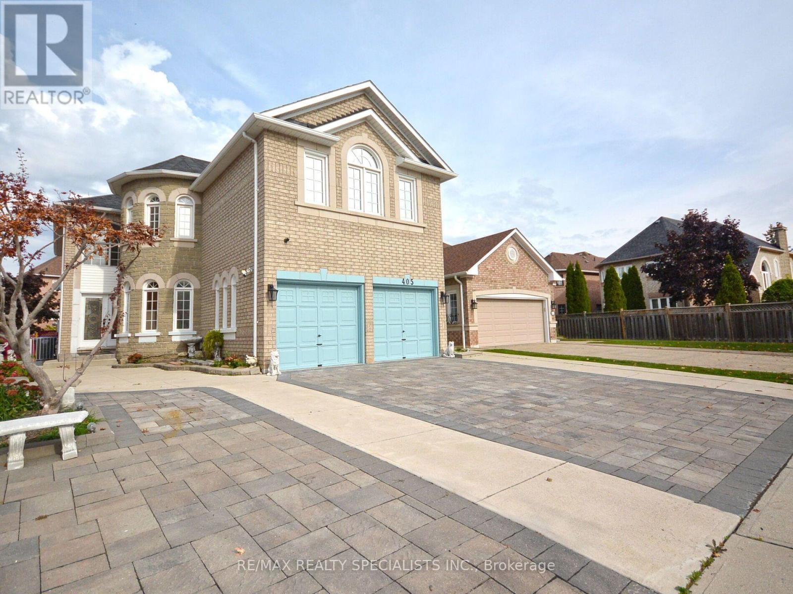 405 Bristol Road E, Mississauga, Ontario  L4Z 3V6 - Photo 2 - W14129322
