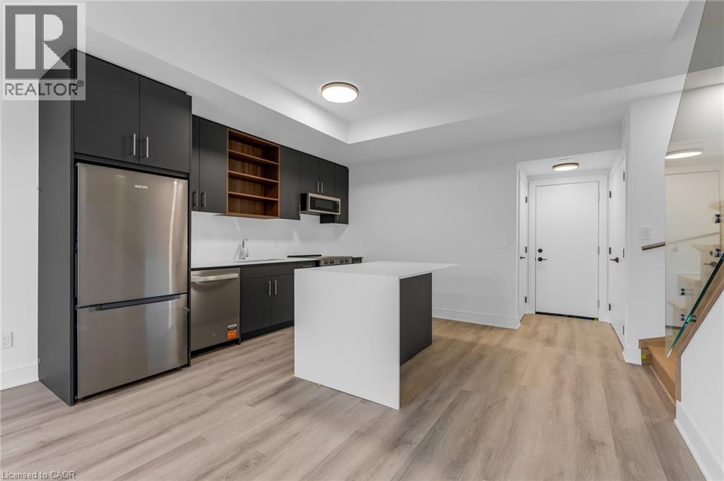292 Ellis Avenue, St. Catharines, Ontario  L2P 0G9 - Photo 5 - 40875074