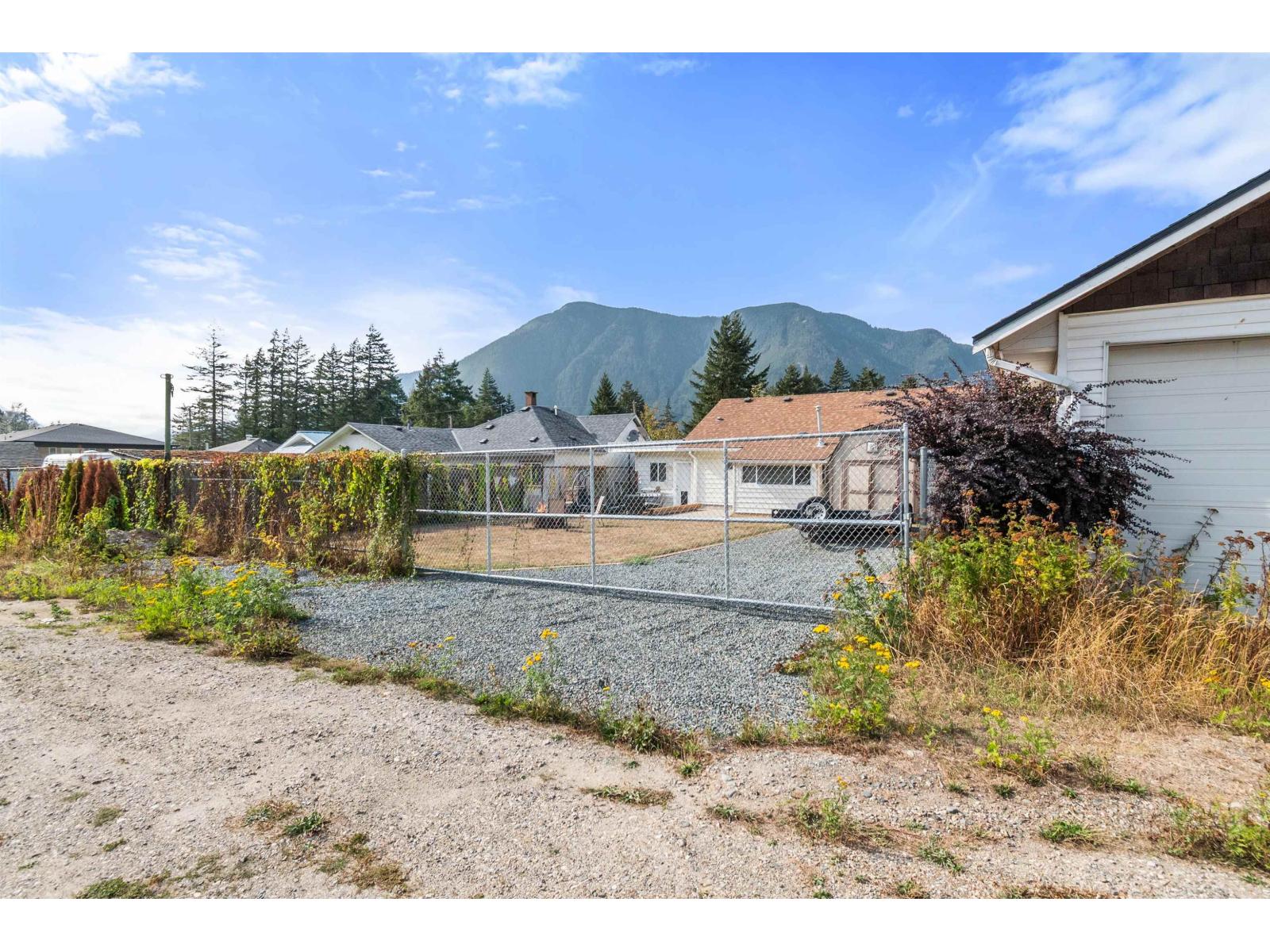 648 HUDSON BAY STREET|Hope