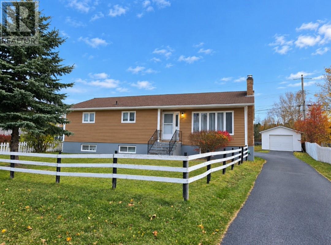 47 Marshalls Drive, Bishop's Falls