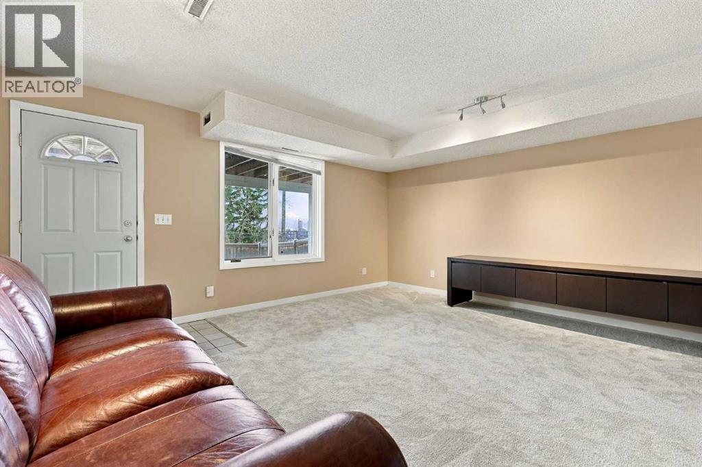 1924 29 Avenue SW, Calgary, Alberta  T2T 1N1 - Photo 32 - A2354746