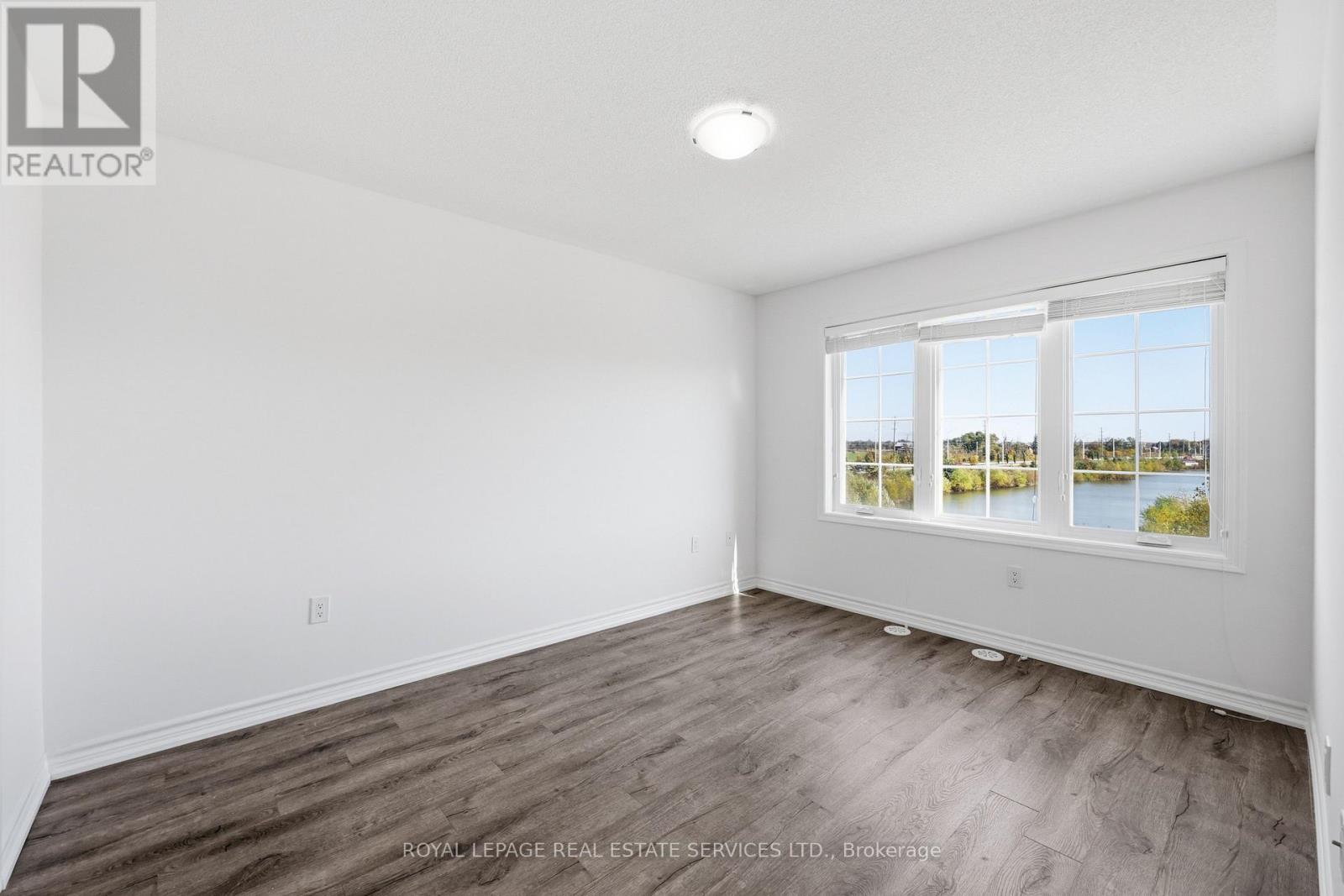998 Balsam Court, Milton, Ontario  L9E 1R5 - Photo 24 - W14082016