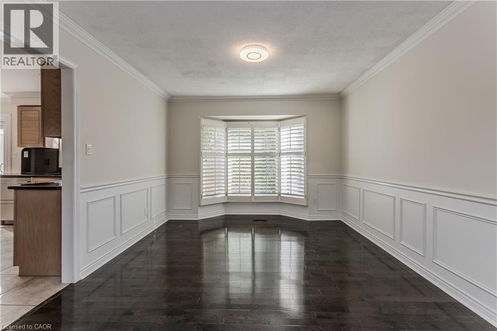 1327 Hazelton Boulevard, Burlington, Ontario  L7P 4V1 - Photo 9 - 40874767