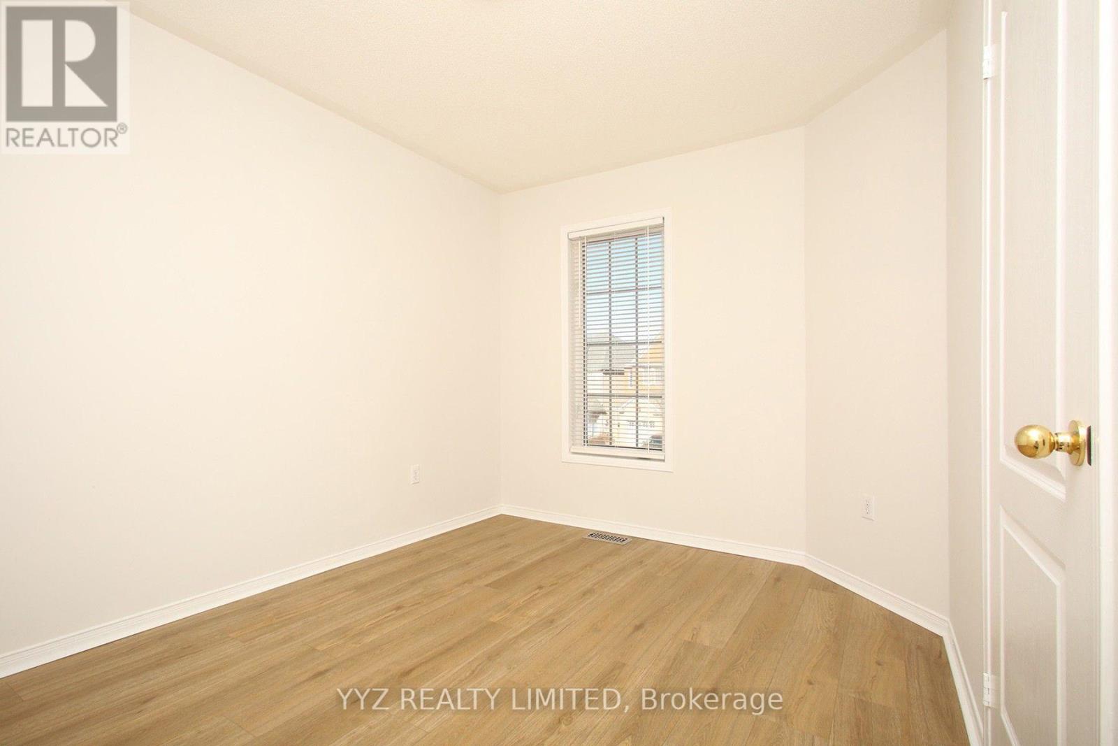 23 Belvia Drive, Vaughan, Ontario  L4K 5J6 - Photo 4 - N14111672