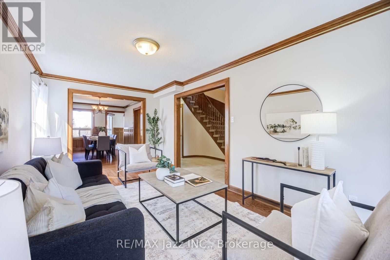 2 Coomer Crescent, Ajax, Ontario  L1T 3B6 - Photo 15 - E14129428