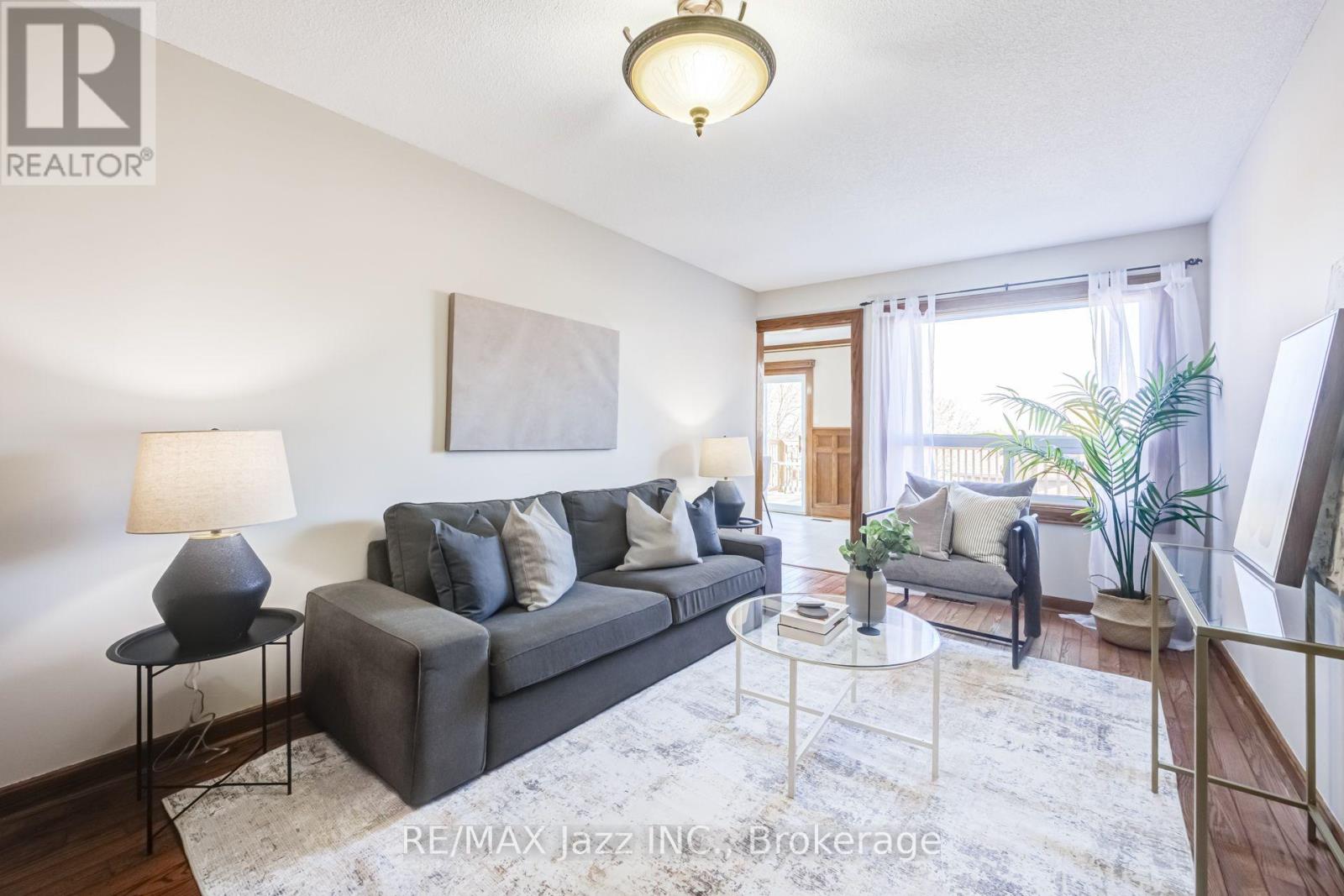 2 Coomer Crescent, Ajax, Ontario  L1T 3B6 - Photo 23 - E14129428