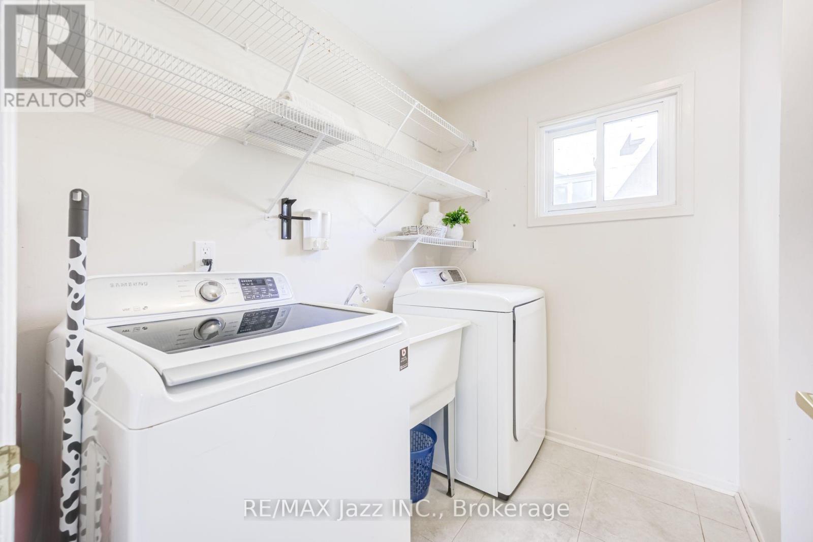2 Coomer Crescent, Ajax, Ontario  L1T 3B6 - Photo 25 - E14129428
