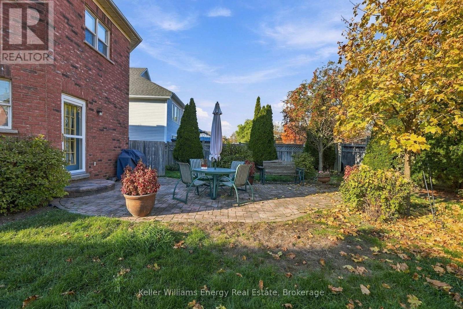 85 Watford Street, Whitby, Ontario  L1M 1E8 - Photo 40 - E14129510