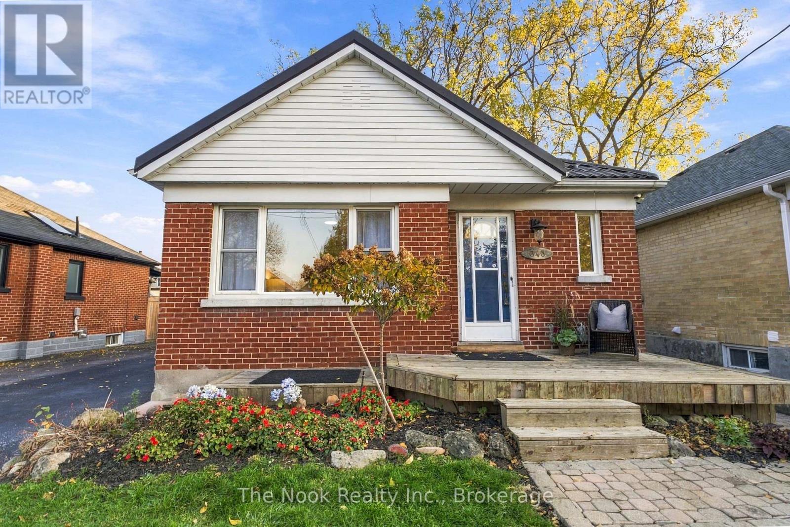 343 BRUCE STREET, Oshawa, Ontario