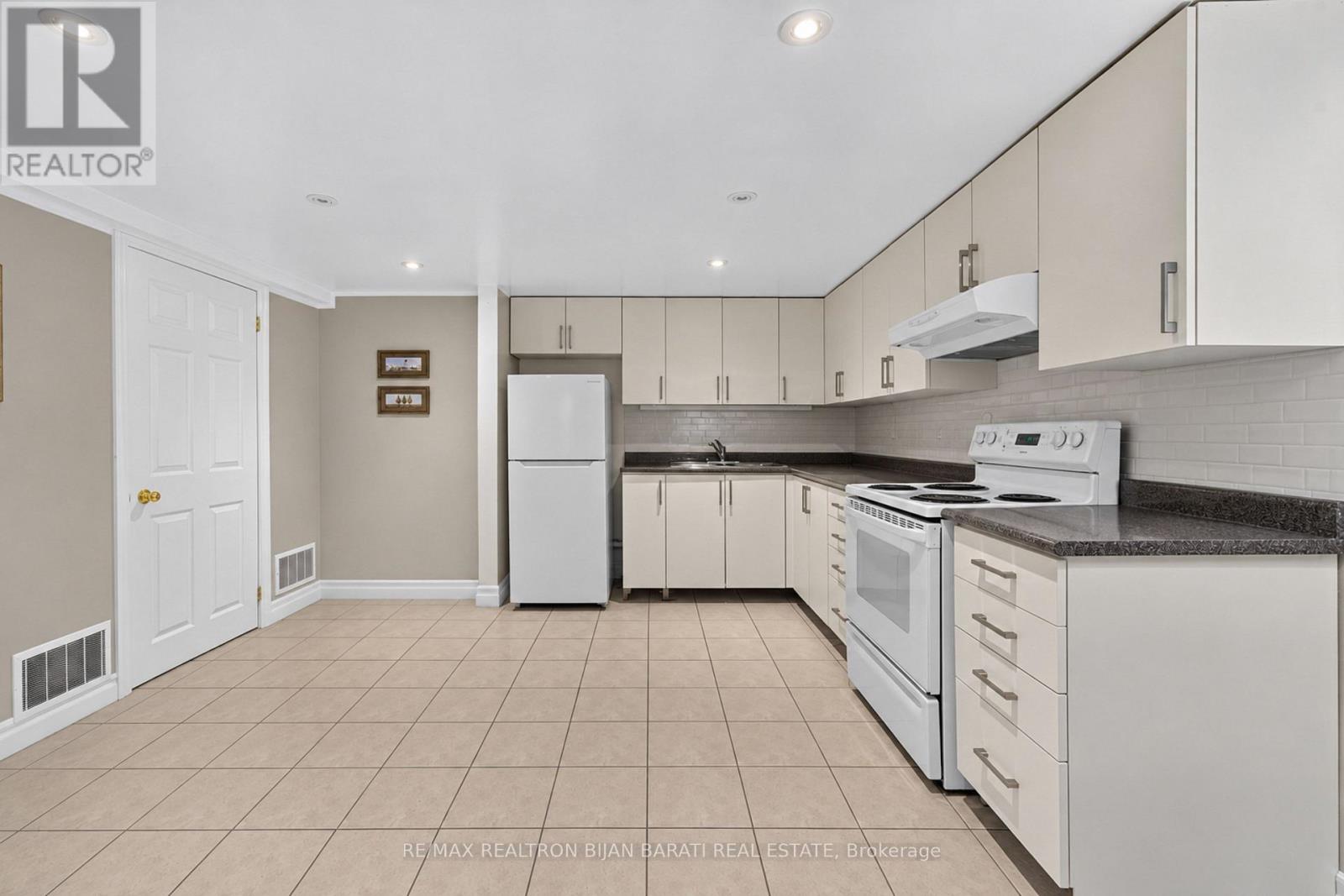 47 Harlandale Avenue, Toronto (Lansing-Westgate), Ontario  M2N 1N9 - Photo 32 - C14129408