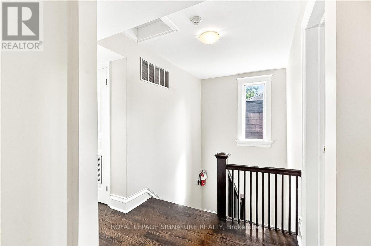 3 - 12 Foxbar Road, Toronto, Ontario  M4V 2G6 - Photo 4 - C14129632