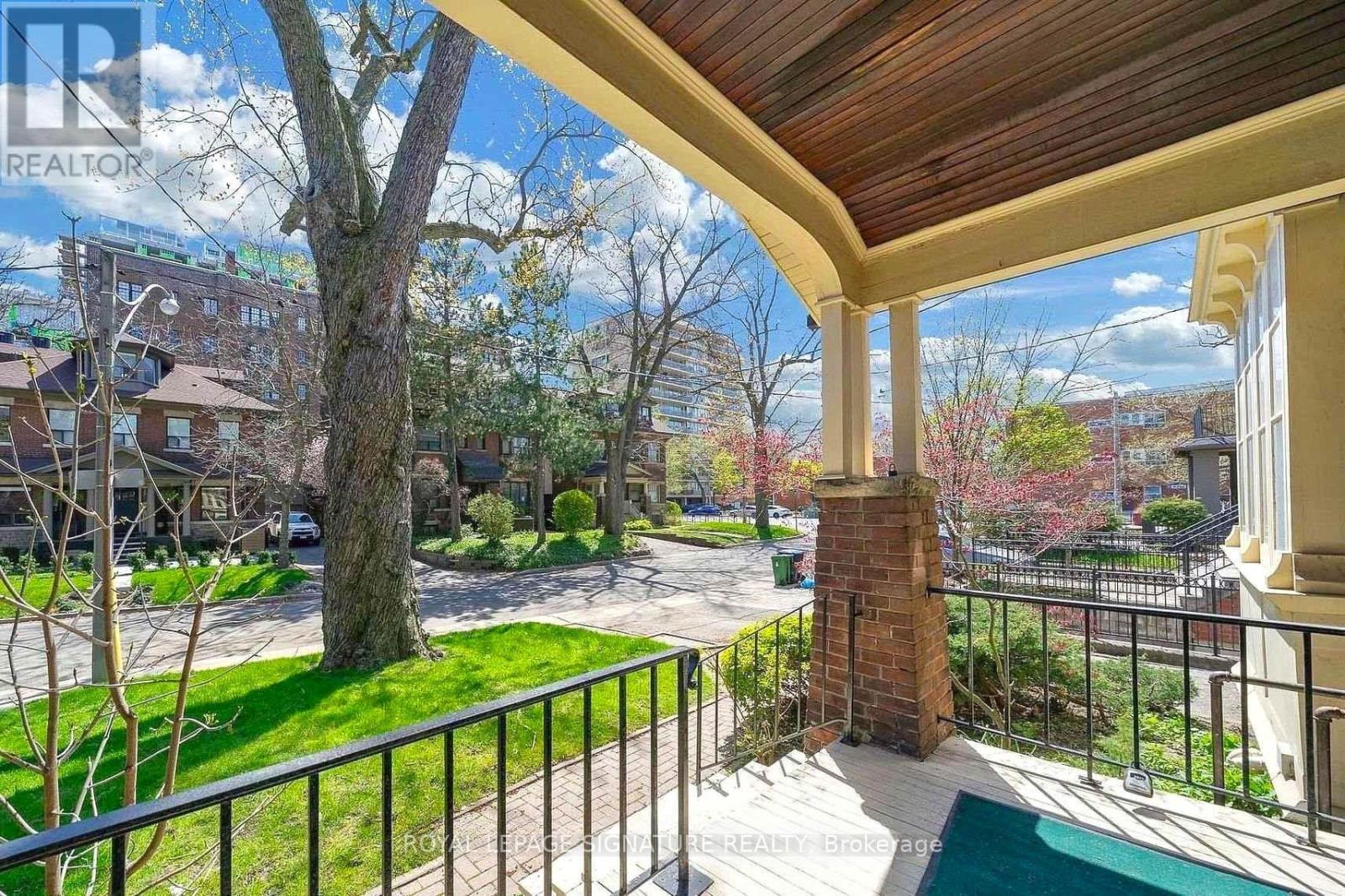 2 - 12 Foxbar Road, Toronto, Ontario  M4V 2G6 - Photo 15 - C14129642