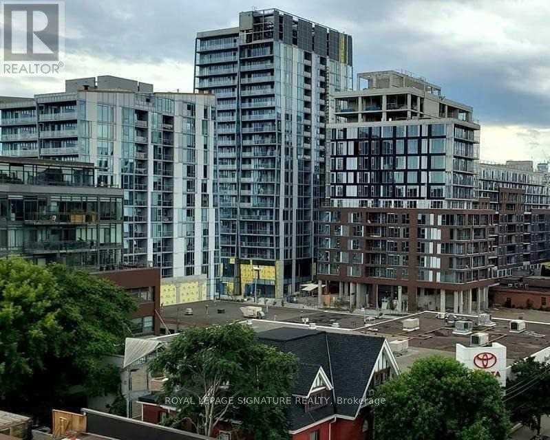 826 - 15 BASEBALL PLACE, Toronto, Ontario