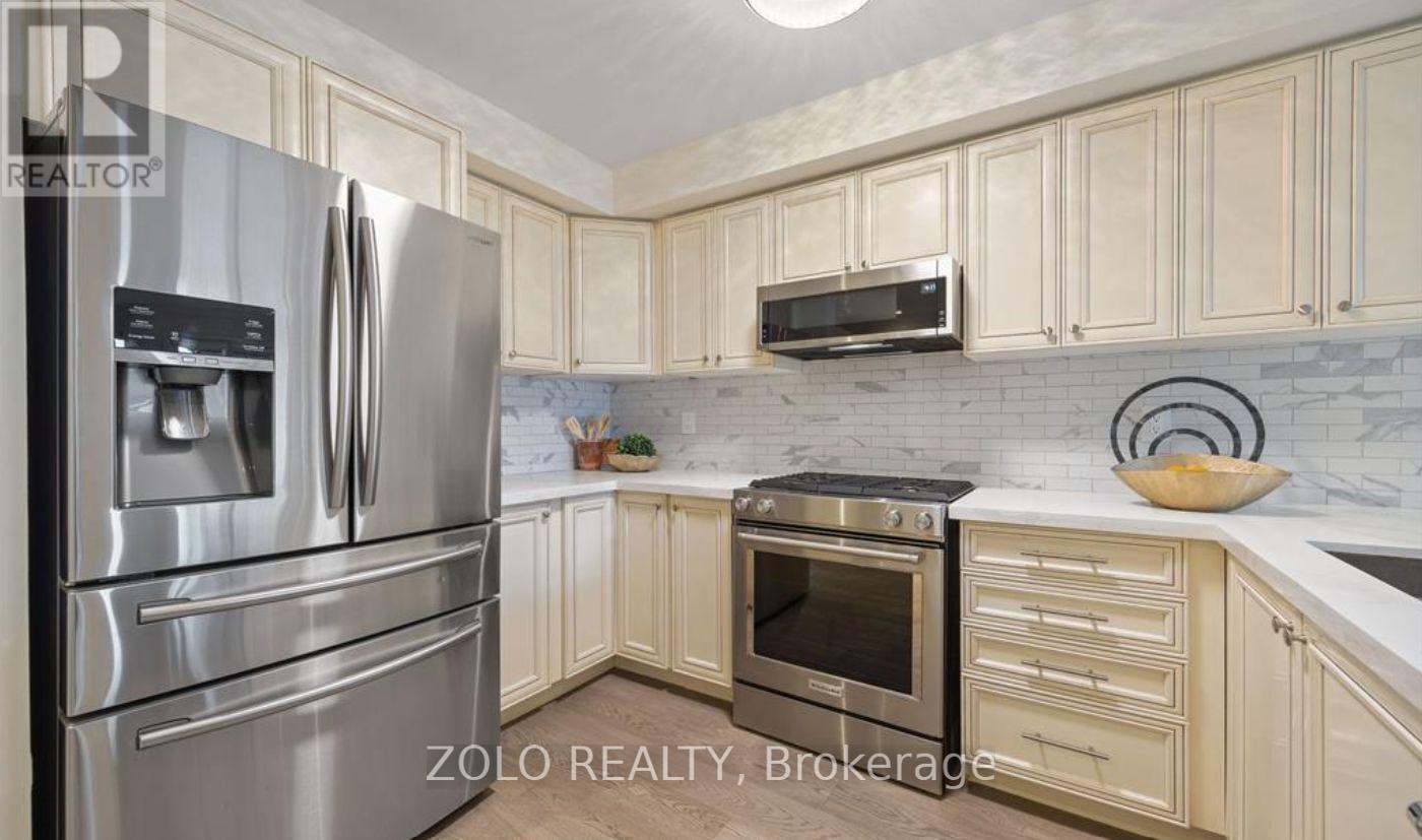 57 Brightsview Drive, Richmond Hill, Ontario  L4E 3Z1 - Photo 7 - N14129464