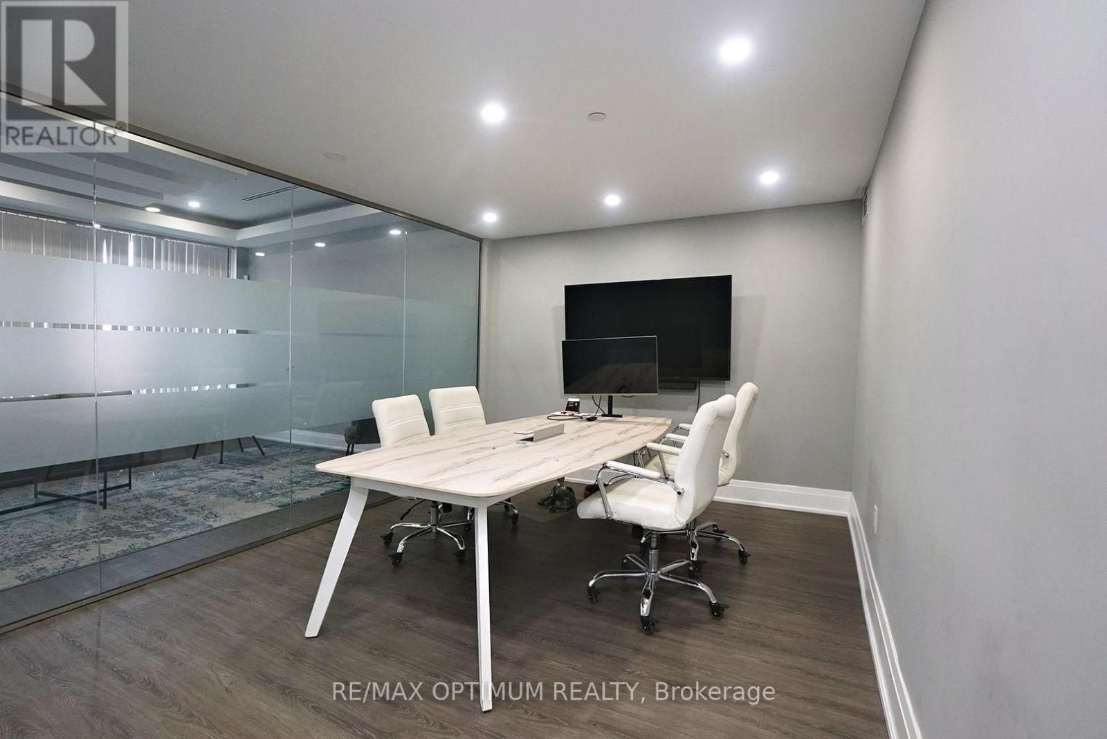 5 - 5500 Tomken Road, Mississauga, Ontario  L4W 2Z4 - Photo 5 - W14129152