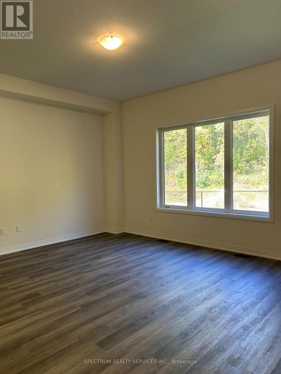 31 Mckernan Avenue, Brantford, Ontario  N3V 0C2 - Photo 7 - X14129416