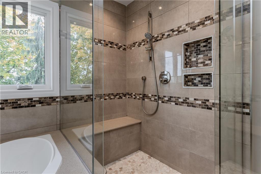 1327 Hazelton Boulevard, Burlington, Ontario  L7P 4V1 - Photo 21 - 40874767
