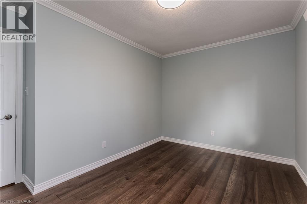 1327 Hazelton Boulevard, Burlington, Ontario  L7P 4V1 - Photo 26 - 40874767