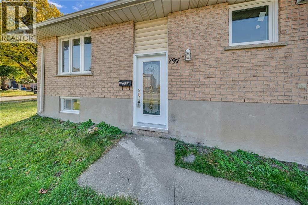 797 Doon Village Road, Kitchener, Ontario  N2P 1A1 - Photo 3 - 40875103