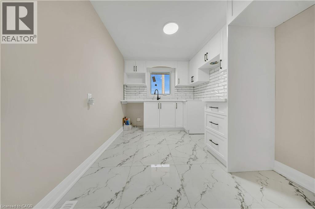 797 Doon Village Road, Kitchener, Ontario  N2P 1A1 - Photo 10 - 40875103