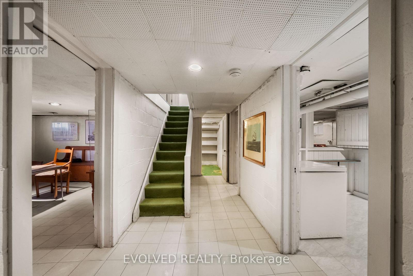 4 Dunloe Road, Toronto, Ontario  M4V 2W5 - Photo 37 - C14115768