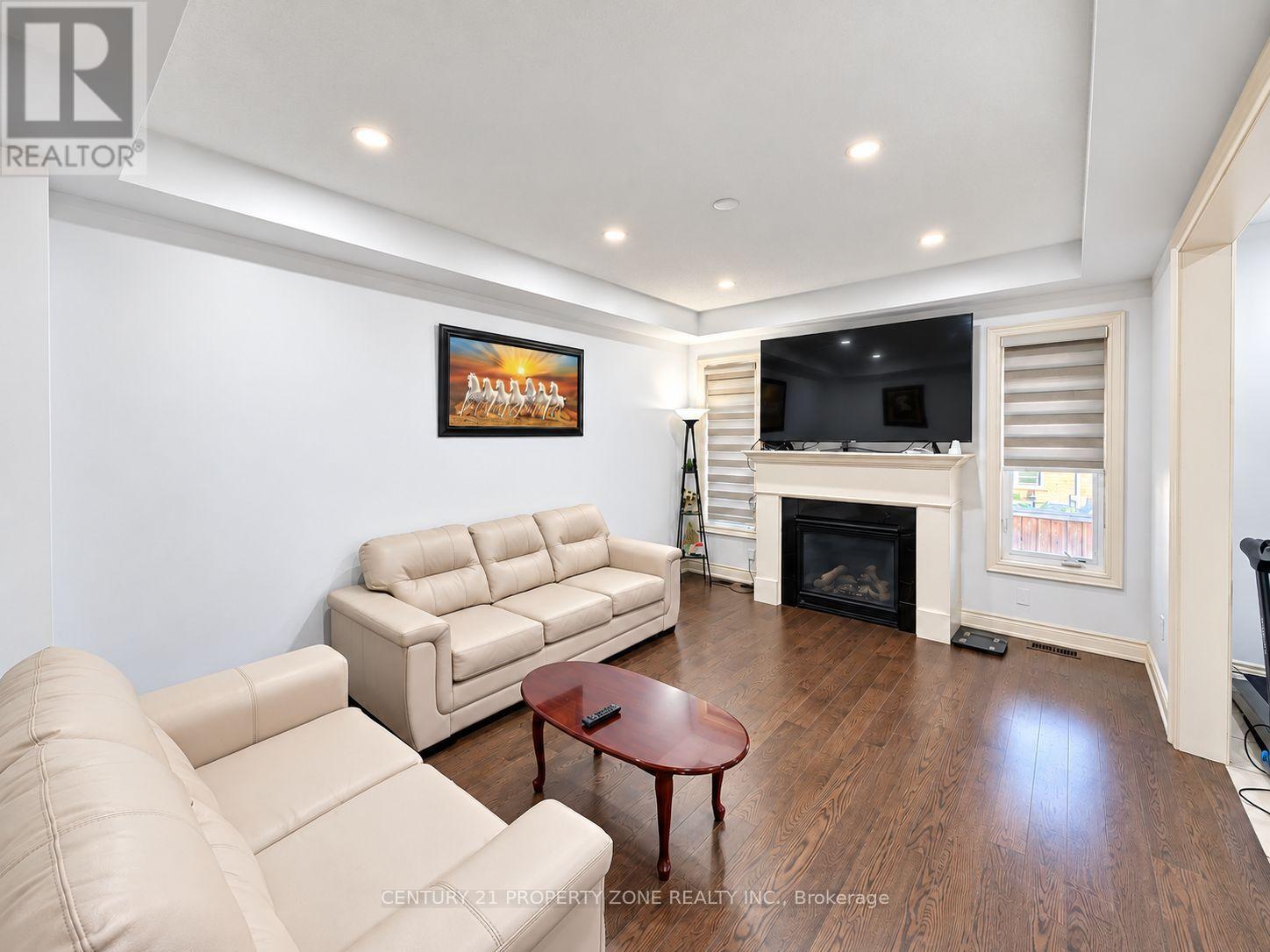 47 Enclave Trail, Brampton, Ontario  L6R 0B3 - Photo 11 - W14122648