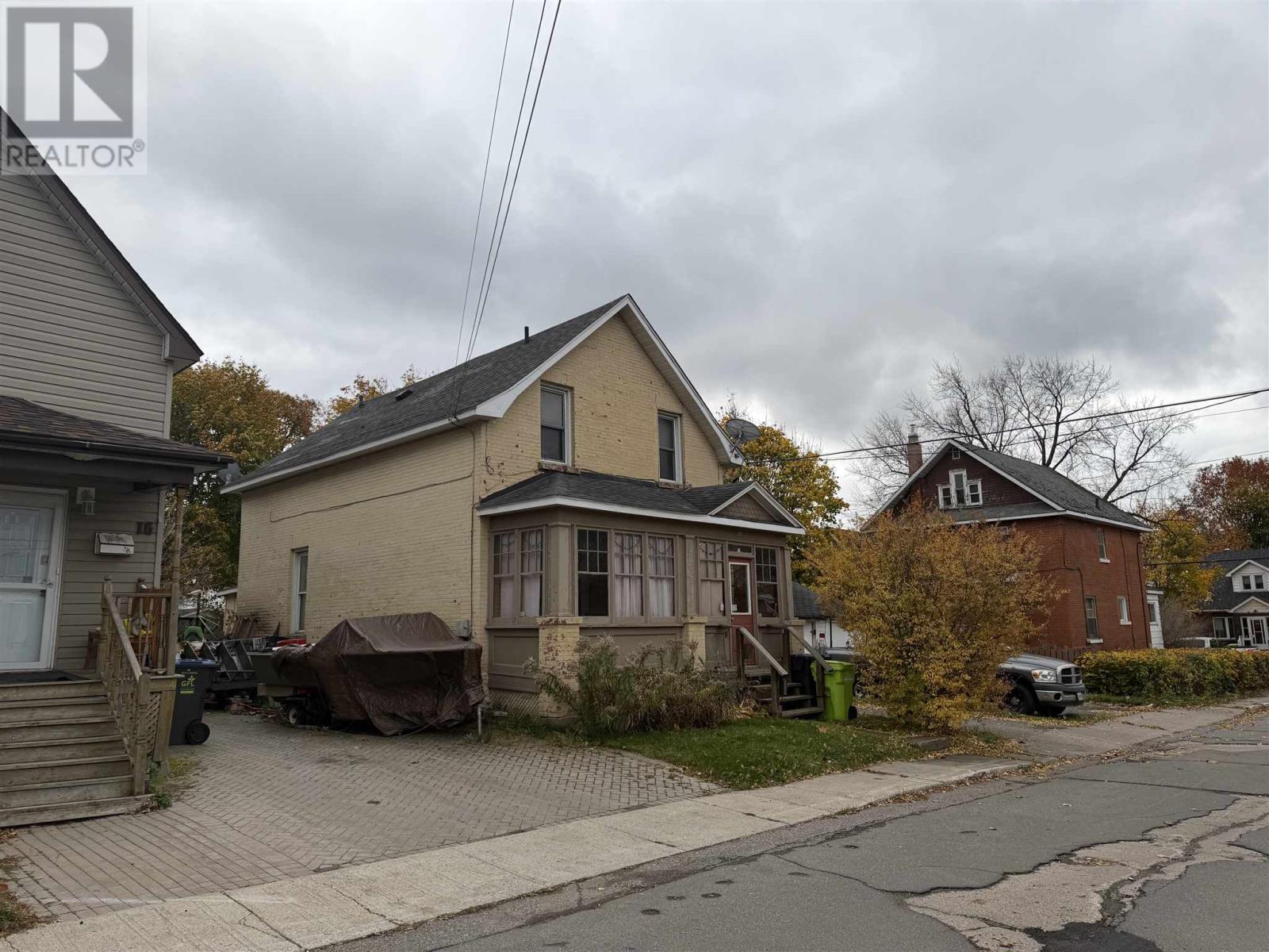 14 Abbott St, Sault Ste. Marie, Ontario  P6A 2V9 - Photo 5 - SM263029