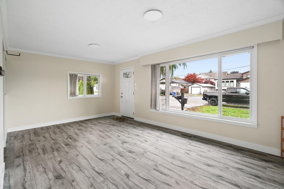 46916 ACORN AVENUE|Chilliwack Proper East