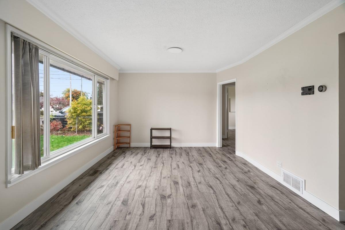 46916 ACORN AVENUE|Chilliwack Proper East
