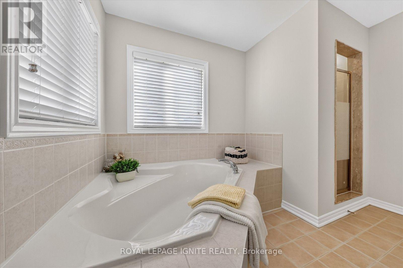 136 Tideswell Boulevard, Toronto, Ontario  M1B 6E2 - Photo 30 - E14128996