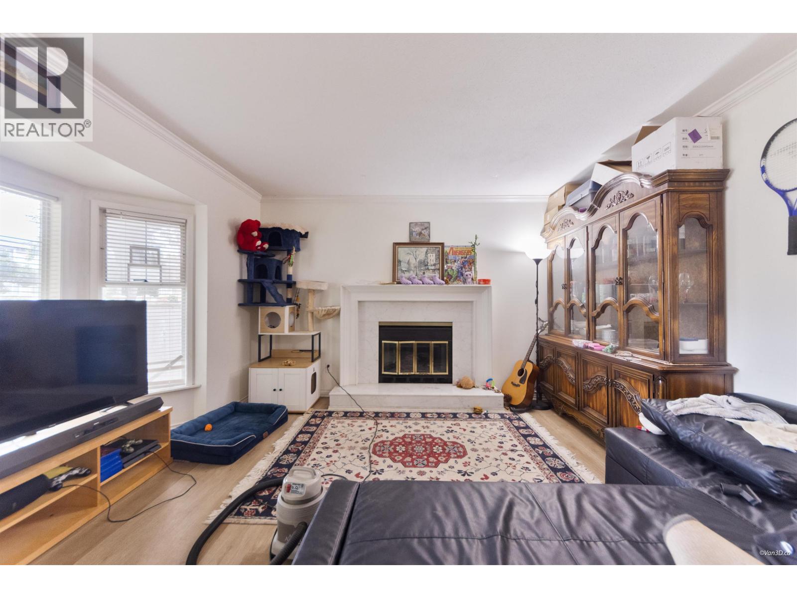 6187 Arlington Street, Vancouver, British Columbia  V5S 3N4 - Photo 3 - R3179628