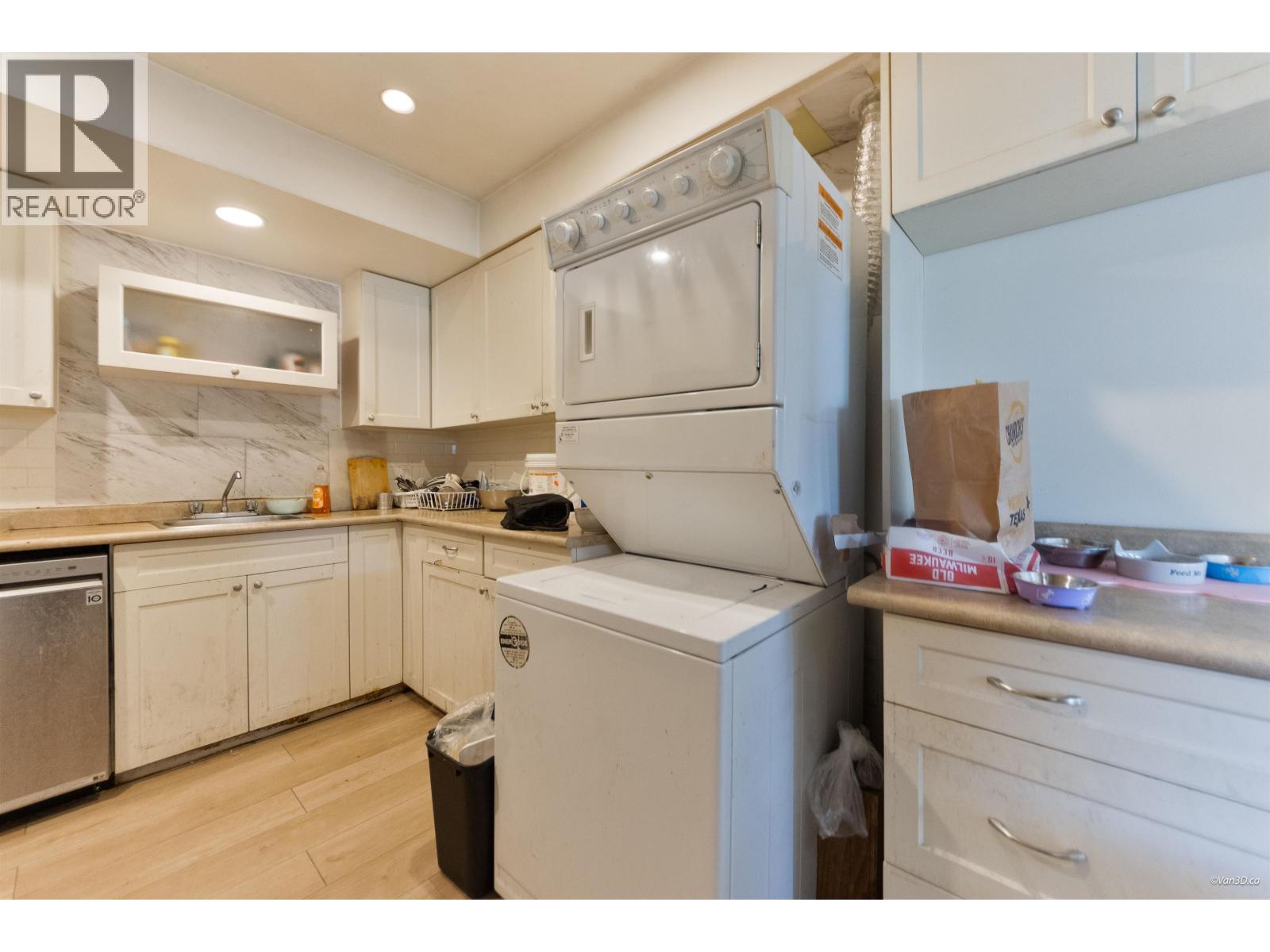 6187 Arlington Street, Vancouver, British Columbia  V5S 3N4 - Photo 9 - R3179628