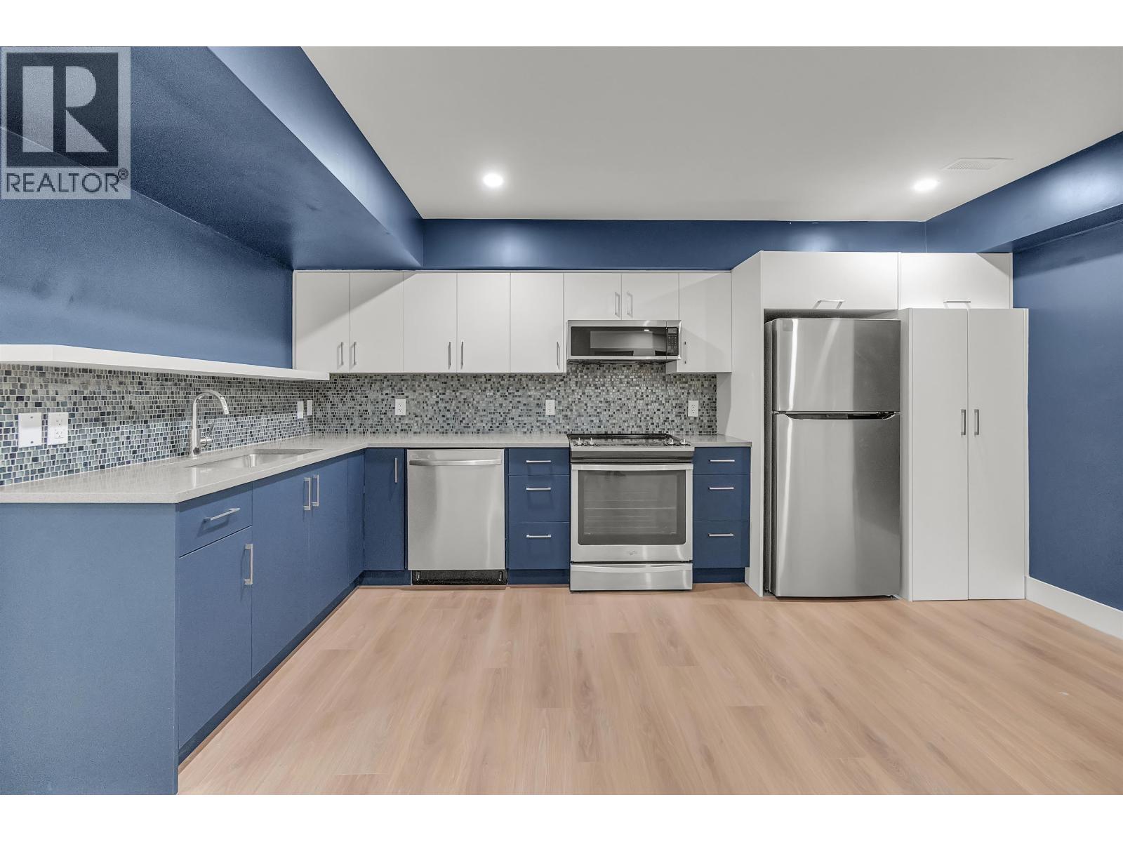 Basement 10476 ROBERTSON STREET