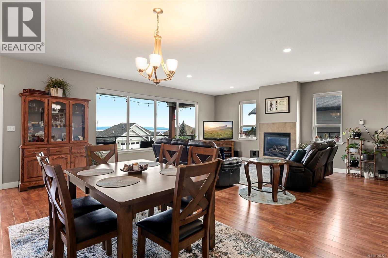 749 Timberline Dr