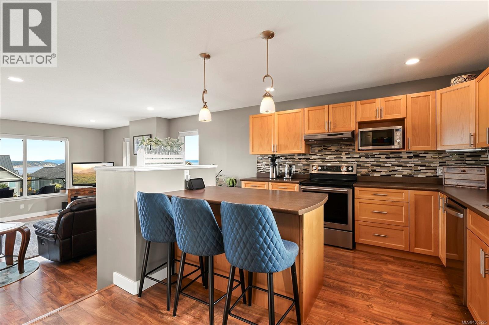 749 Timberline Dr