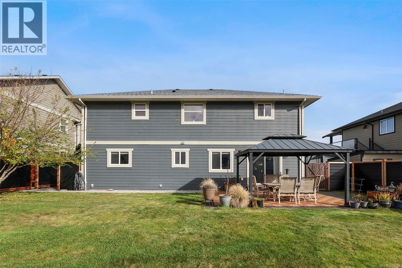 749 Timberline Dr
