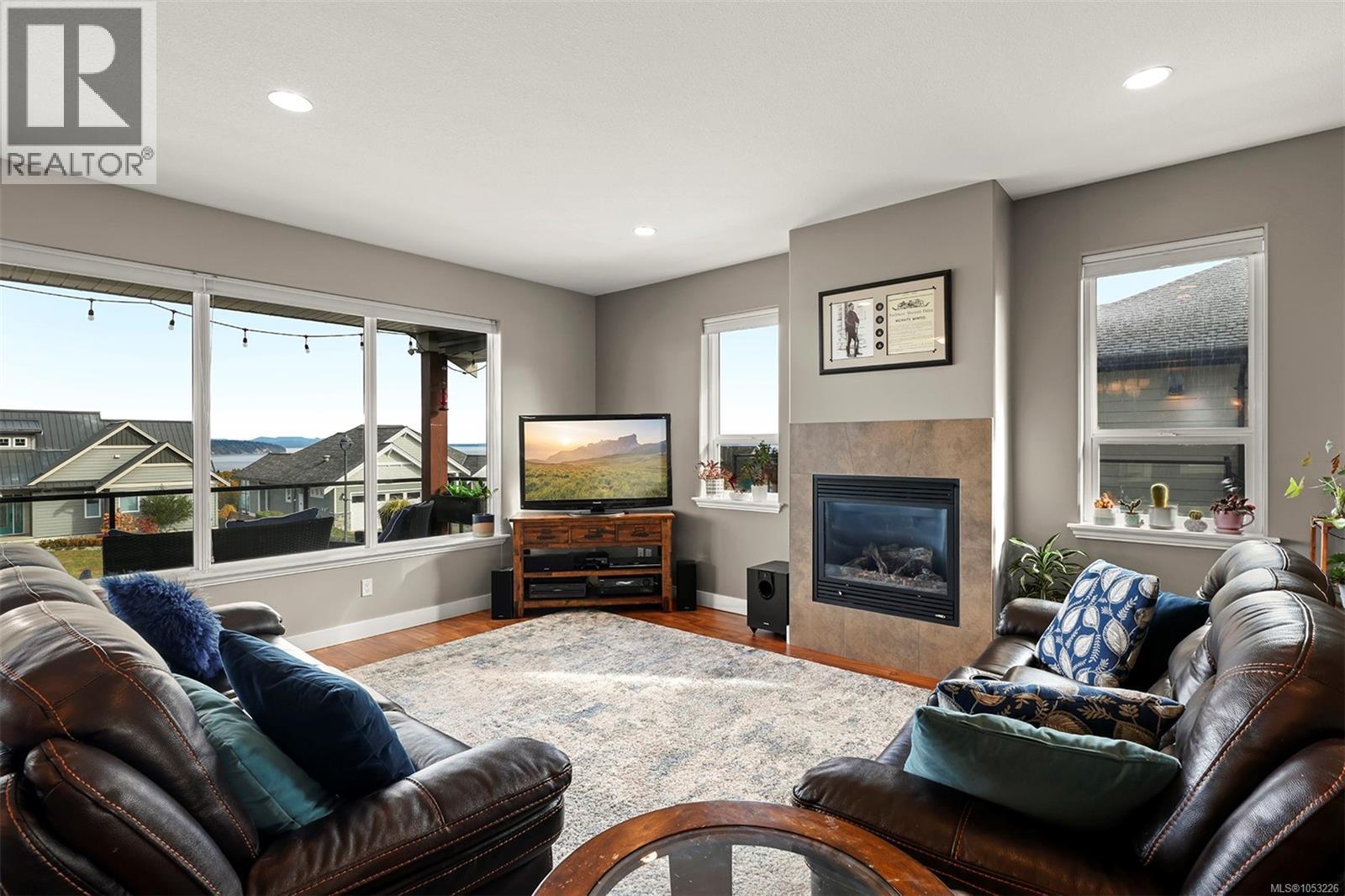 749 Timberline Dr