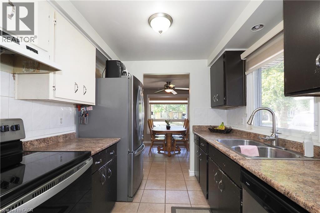 79 The Greenway, Cambridge, Ontario  N1R 6L6 - Photo 11 - 40875051