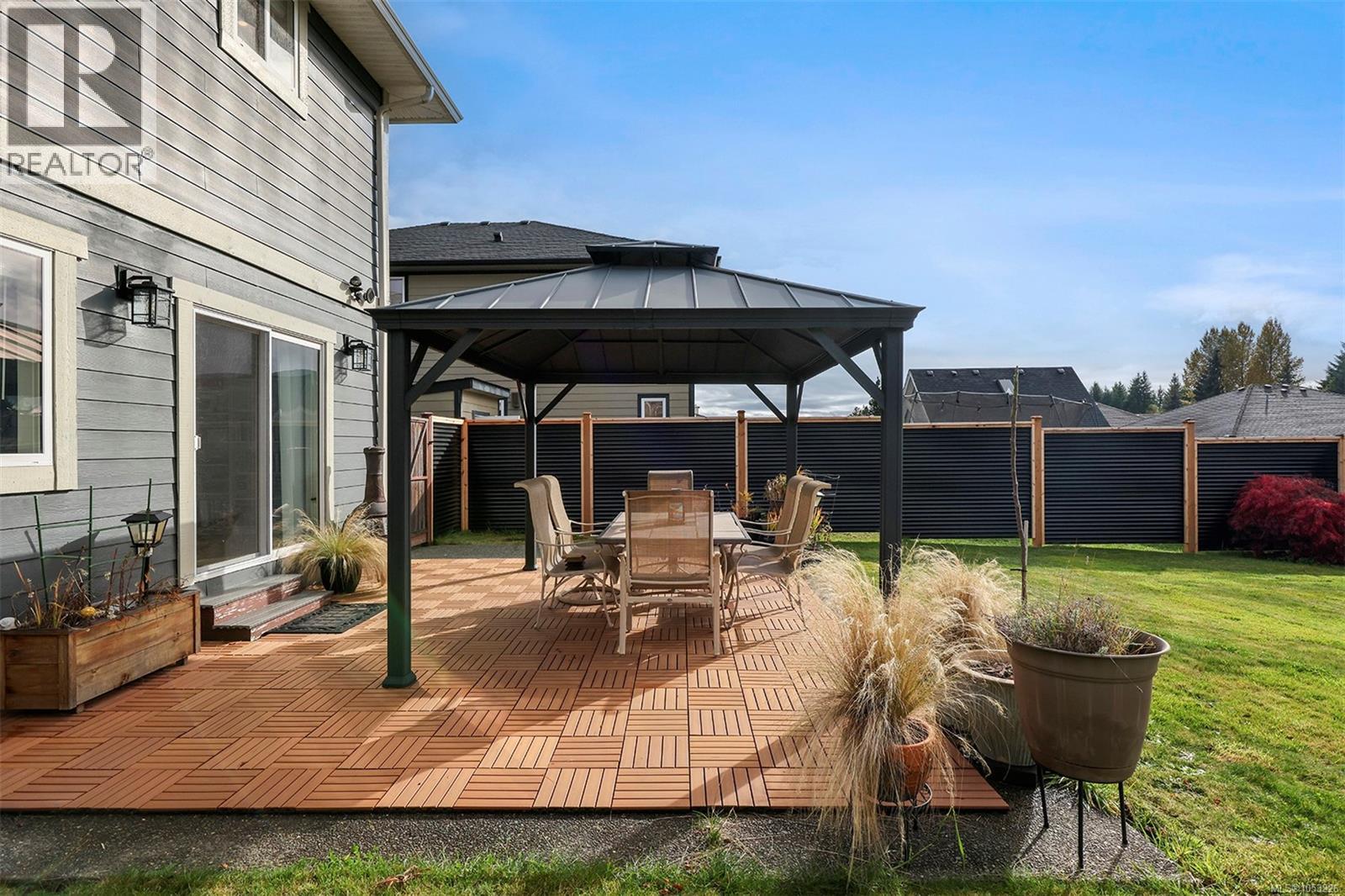 749 Timberline Dr