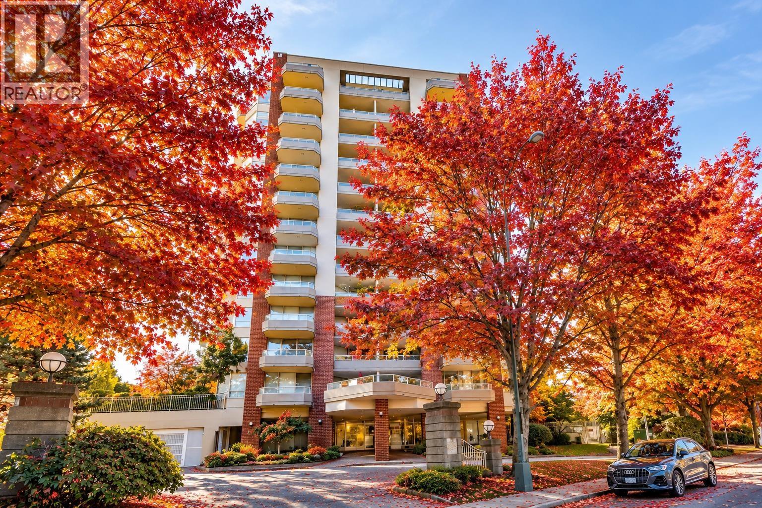 403 728 FARROW STREET, Coquitlam, British Columbia