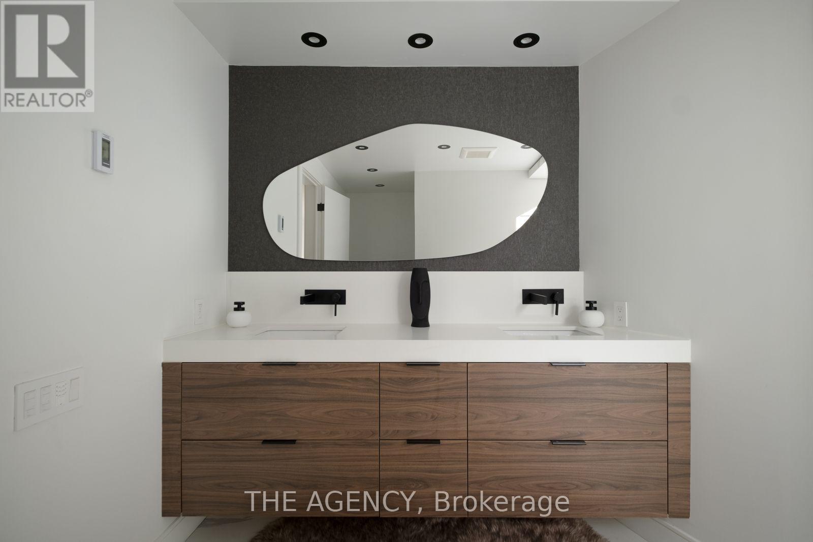 101 Banbury Road, Toronto, Ontario  M3B 2L4 - Photo 26 - C14129722