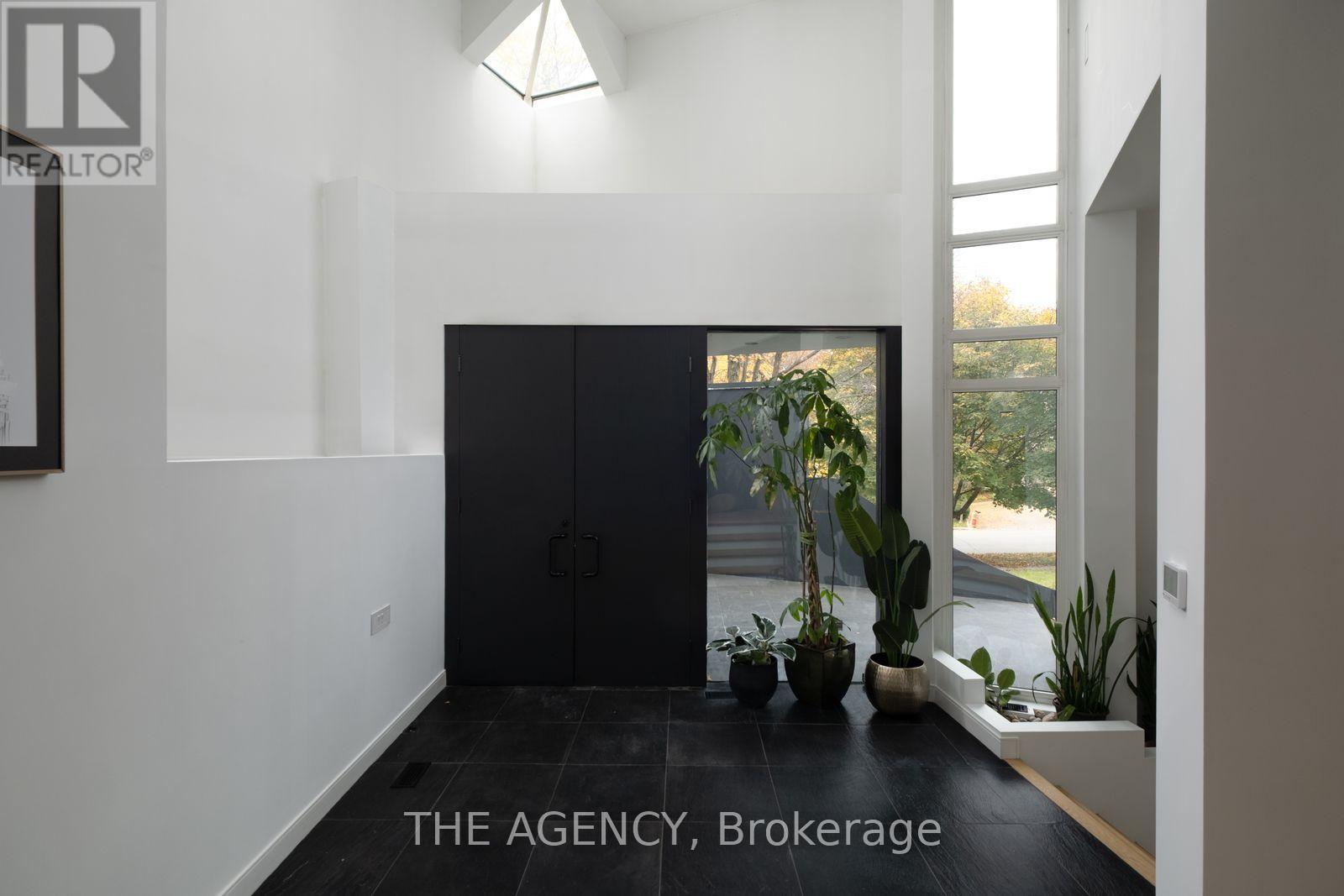 101 Banbury Road, Toronto, Ontario  M3B 2L4 - Photo 6 - C14129722